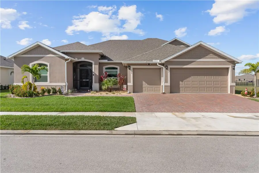 166 52nd Square, Vero Beach, FL 32968 - Image #3