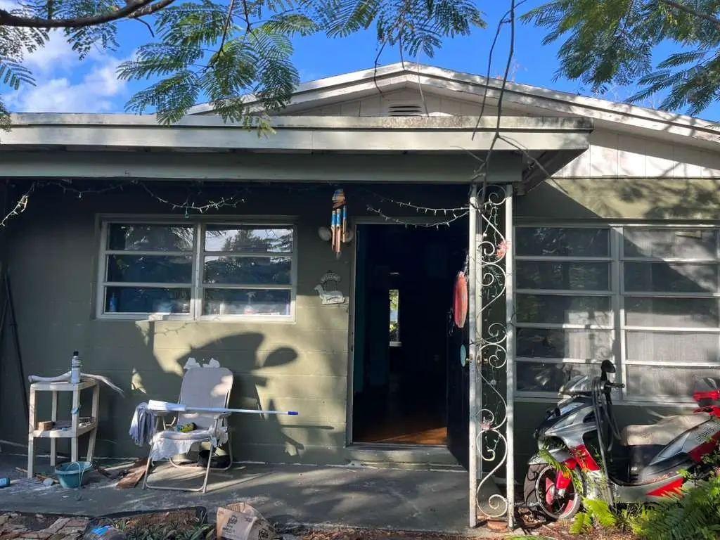 658 4th Place Sw, Vero Beach, FL 32962 - Image #1