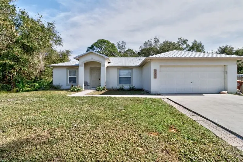 8646 98th Court, Vero Beach, FL 32967 - Image #2