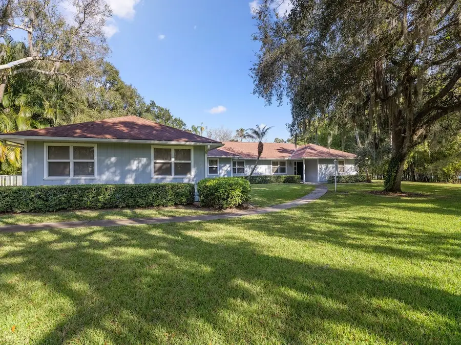 4790 16th Street, Vero Beach, FL 32966 - Image #2