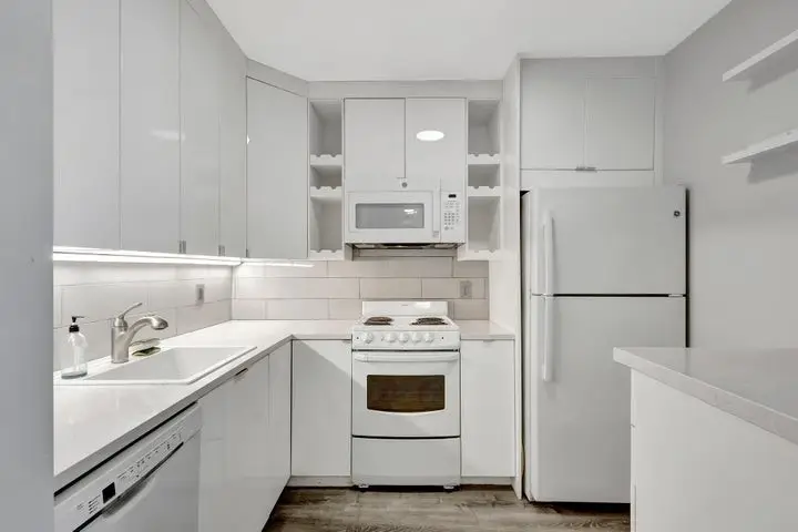 20 Vista Gardens Trail #204, Vero Beach, FL 32962 - Image #3