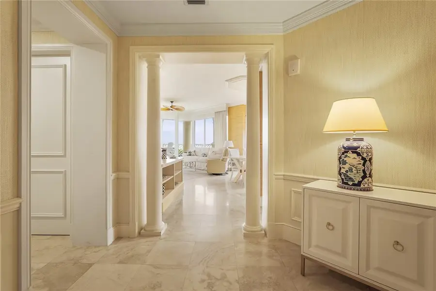 200 E Sea Colony Drive #2A, Vero Beach, FL 32963 - Image #2