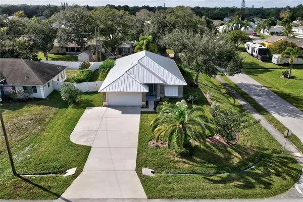 402 Toledo Street, Sebastian, FL 32958
