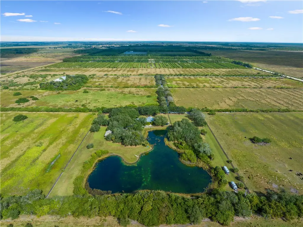 975 122nd Avenue, Vero Beach, FL 32966 - Image #1