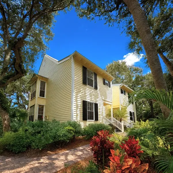 1340 Ivy Court #213, Vero Beach, FL 32963