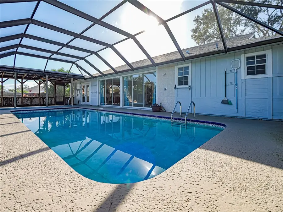 117 N 19th Circle Sw, Vero Beach, FL 32962 - Image #2