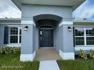 832 Majestic Avenue, Sebastian, FL 32958 - Image #2