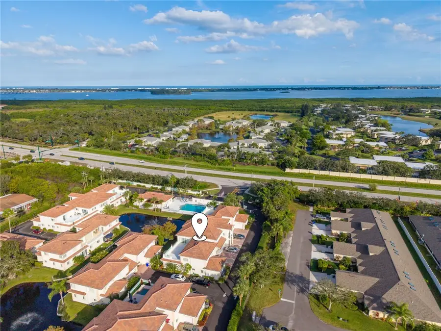 512 7th Square #101, Vero Beach, FL 32962 - Image #2
