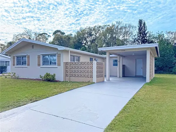 1725 41st Avenue, Vero Beach, FL 32960