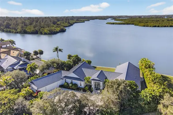 4756 Pebble Bay Circle, Vero Beach, FL 32963