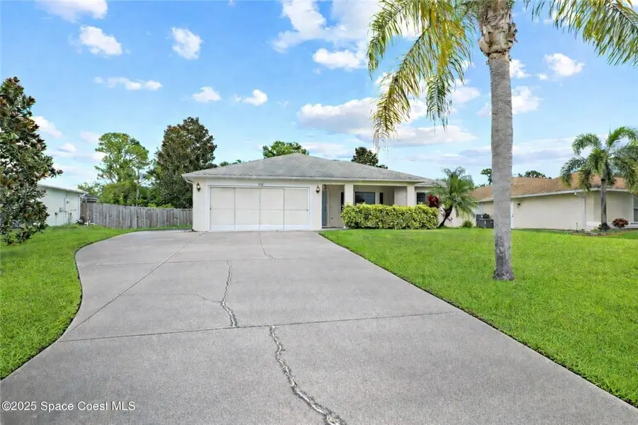 934 Bermuda Avenue, Sebastian, FL 32958 - Image #2