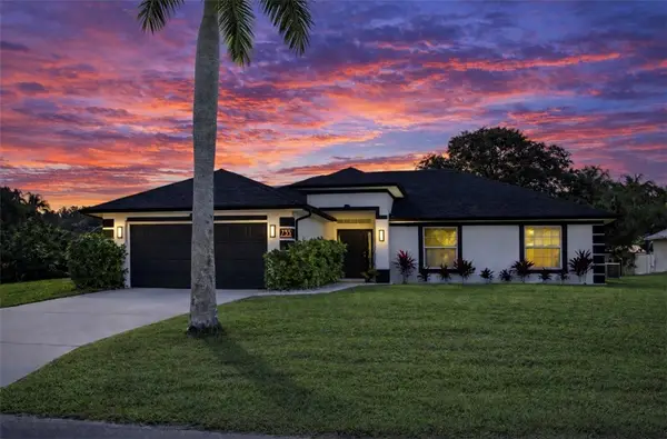 733 Hall Avenue, Sebastian, FL 32958