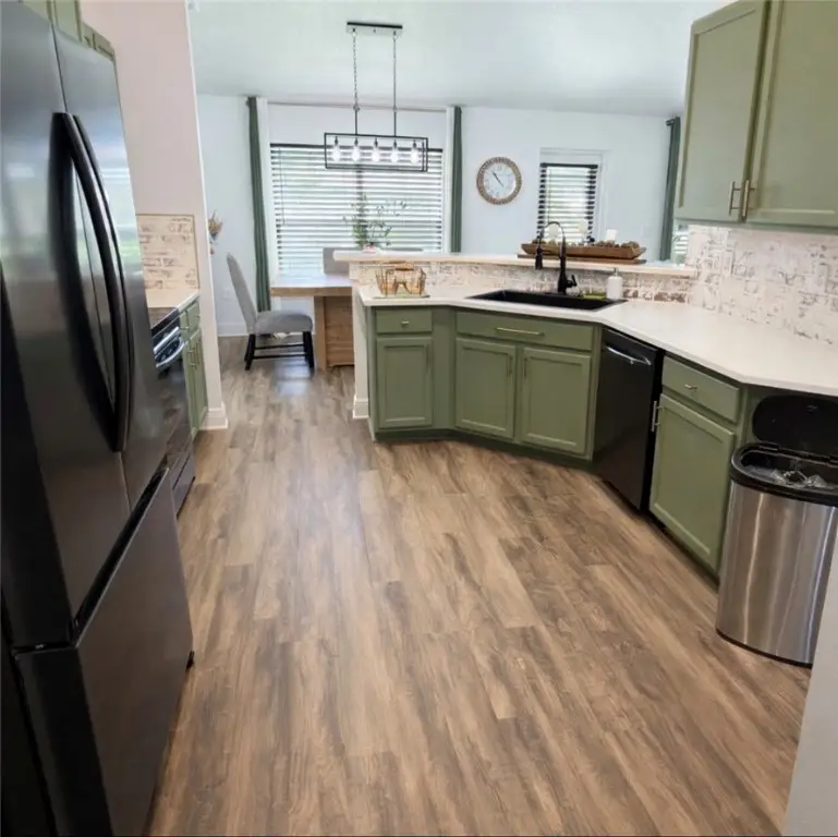 733 Hall Avenue, Sebastian, FL 32958 - Image #2