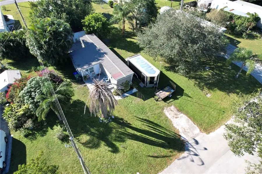 323 Pineapple Street, Sebastian, FL 32958 - #3