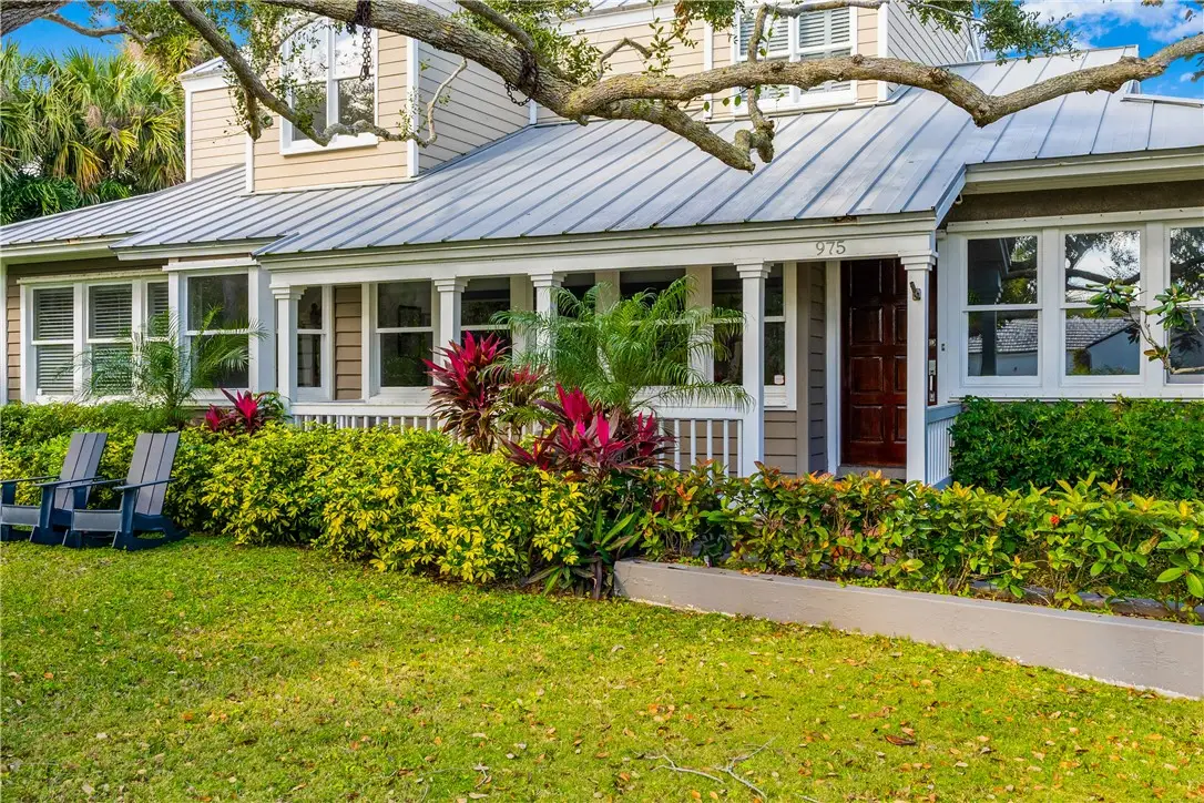 975 Riomar Drive, Vero Beach, FL 32963 - Image #1