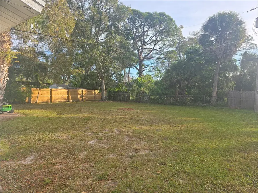 1710 29th Avenue, Vero Beach, FL 32960 - Image #2