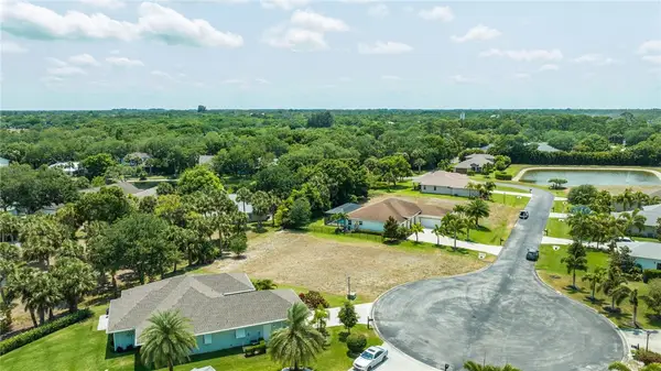 7470 36th Court, Vero Beach, FL 32967