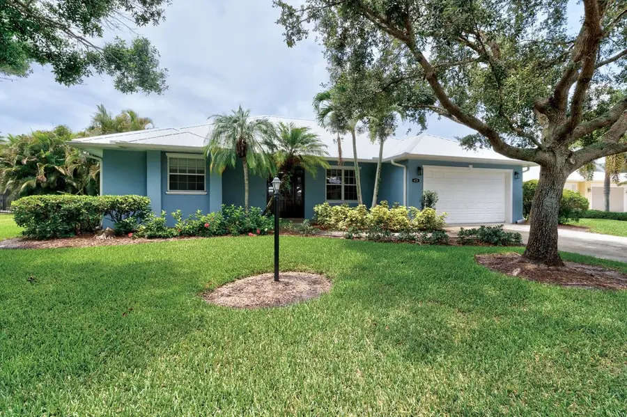 425 Greystone Court Sw, Vero Beach, FL 32968 - Image #3