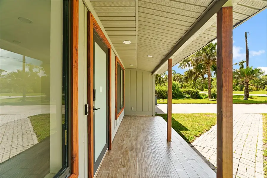 146 11th Street Sw, Vero Beach, FL 32962 - Image #3