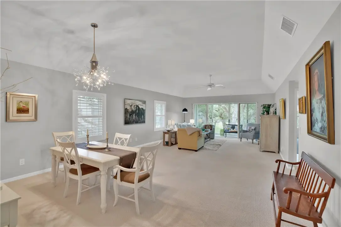 103 W Park Shores Circle #10W, Vero Beach, FL 32963 - Image #1
