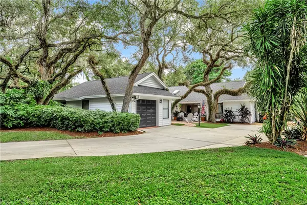 706 Turtle Cove Lane, Vero Beach, FL 32963