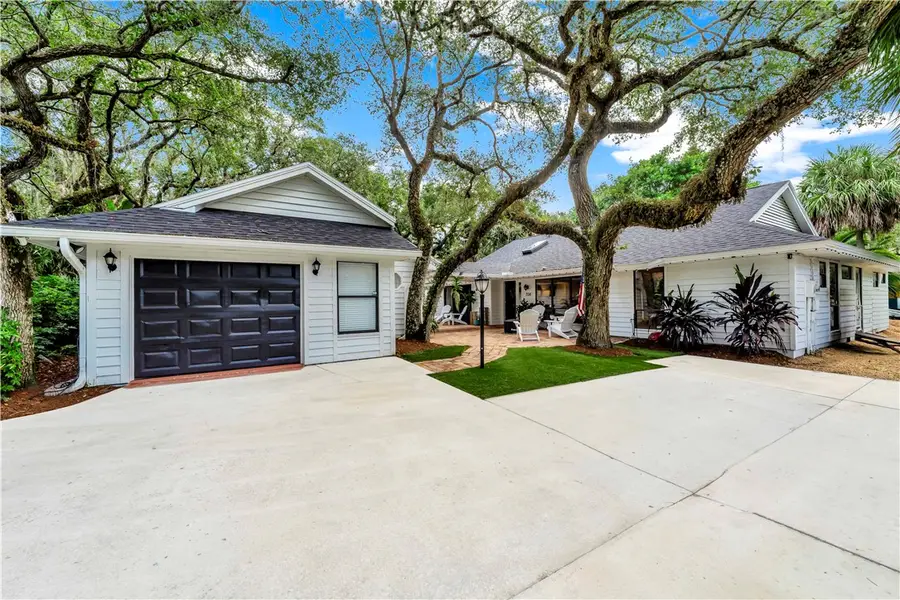 706 Turtle Cove Lane, Vero Beach, FL 32963 - Image #2