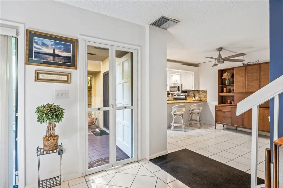 1166 6th Avenue #2C, Vero Beach, FL 32960 - Image #3