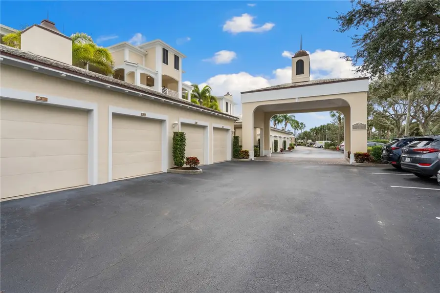 1520 Oak Harbor Boulevard #301, Vero Beach, FL 32967 - Image #2