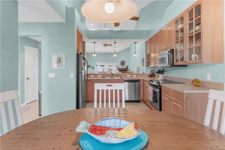 531 6th Street, Vero Beach, FL 32962 - #3