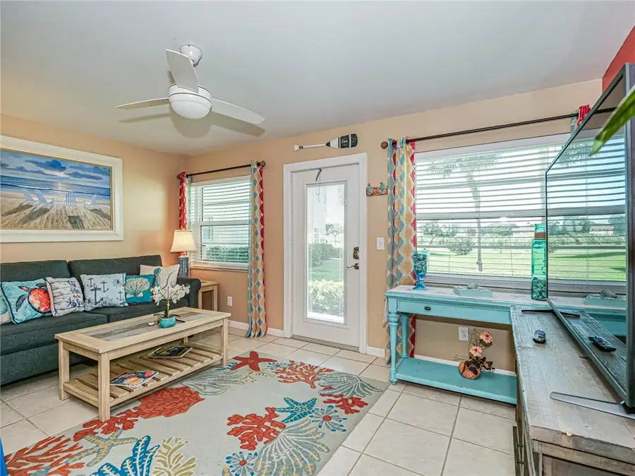 33 Pine Arbor Lane #104, Vero Beach, FL 32962 - Image #2