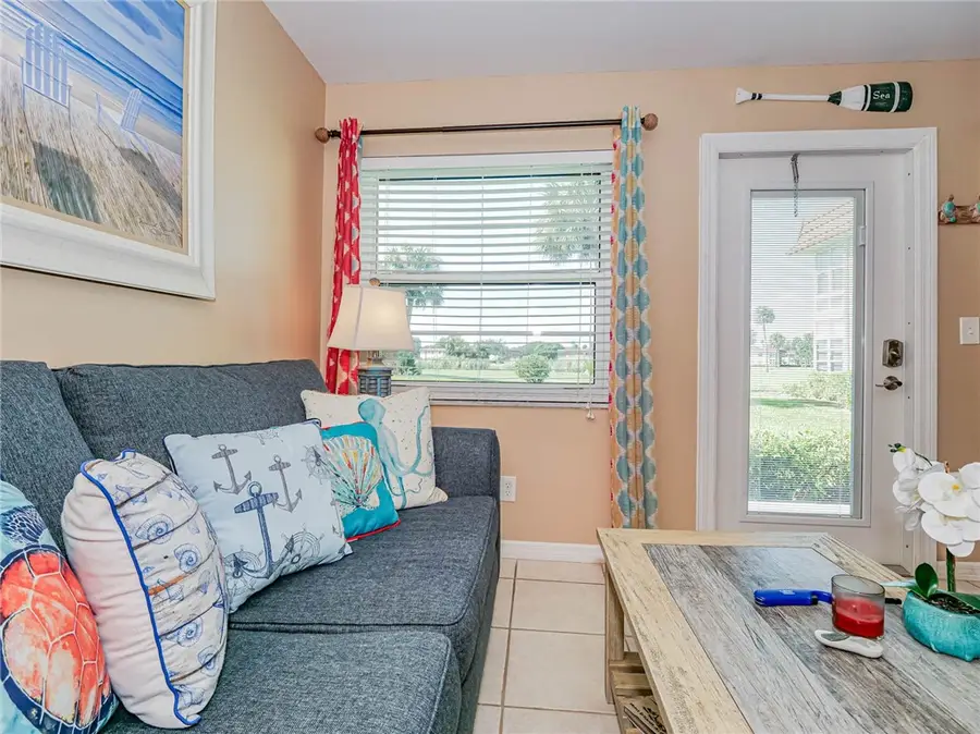 33 Pine Arbor Lane #104, Vero Beach, FL 32962 - Image #3