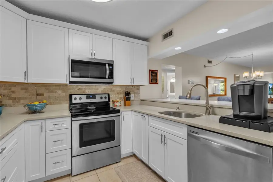 9 Plantation Drive #204, Vero Beach, FL 32966 - #2