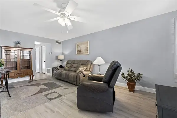 46 Woodland Drive #103, Vero Beach, FL 32962