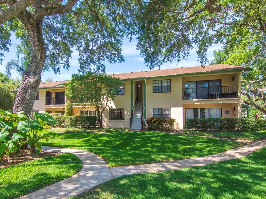 910 E Causeway Boulevard #C13, Vero Beach, FL 32963 - Image #2