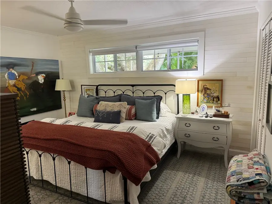 3496 1st Street Sw, Vero Beach, FL 32968 - #3