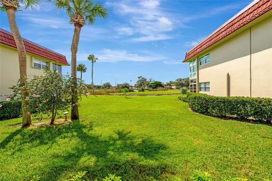 98 Spring Lake Drive #103, Vero Beach, FL 32962 - Image #2