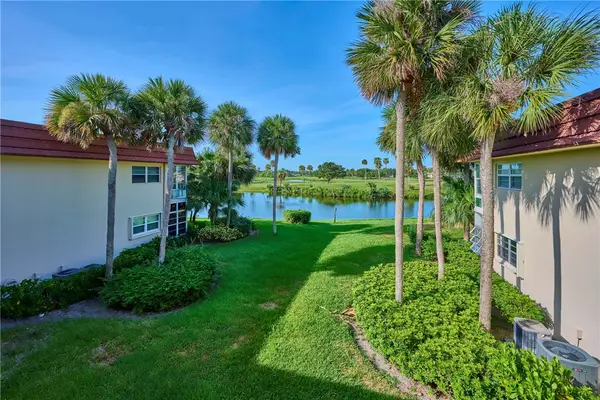 33 Vista Gardens Trail #204, Vero Beach, FL 32962