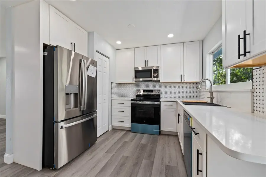 2075 7th Court Sw, Vero Beach, FL 32962 - Image #3