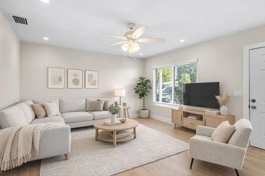 918 Schumann Drive, Sebastian, FL 32958 - Image #3