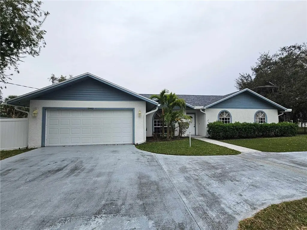 1952 Import Drive #300, Port Saint Lucie, FL 34953 - #1