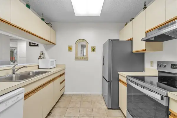 12 Plantation Drive #106, Vero Beach, FL 32966