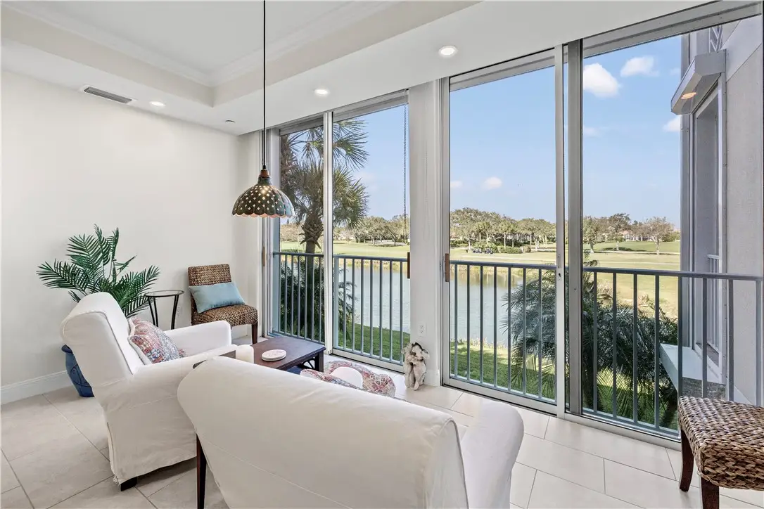 4775 S Harbor Drive #202, Vero Beach, FL 32967 - Image #1