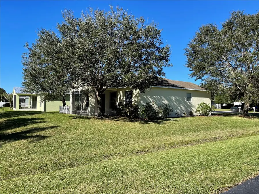 865 10th Drive, Vero Beach, FL 32960 - Image #2