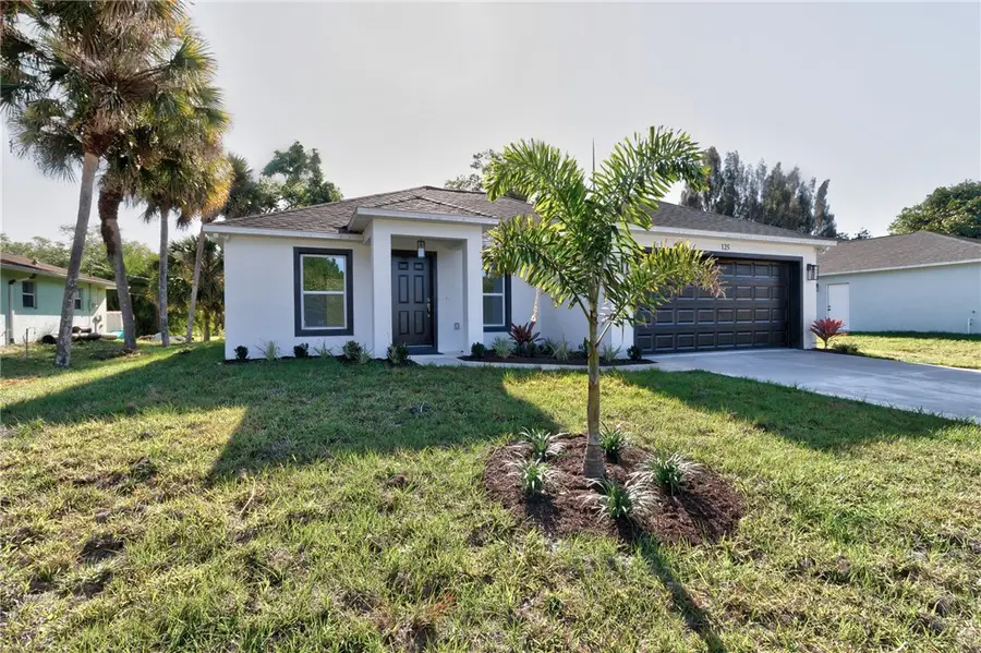 50 S Willow Street, Fellsmere, FL 32948 - #2