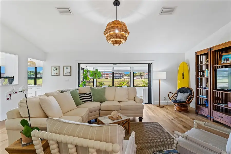 345 W Forest Trail, Vero Beach, FL 32962 - Image #2