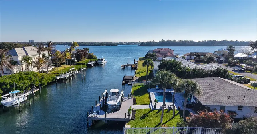 8 Seahorse Lane, Vero Beach, FL 32960 - #3