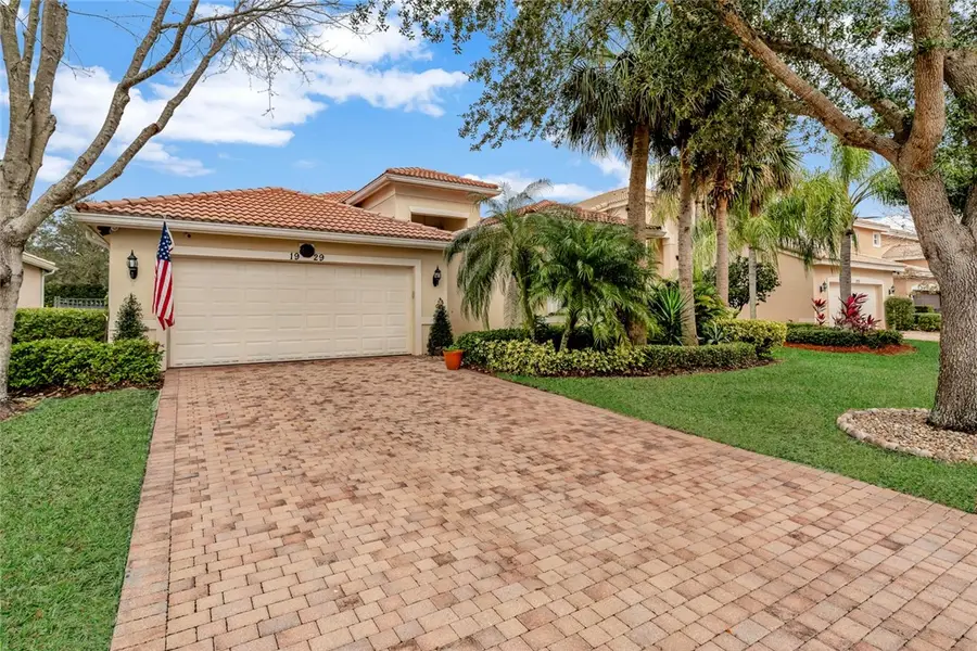 1929 Grey Falcon Circle Sw, Vero Beach, FL 32962 - #2