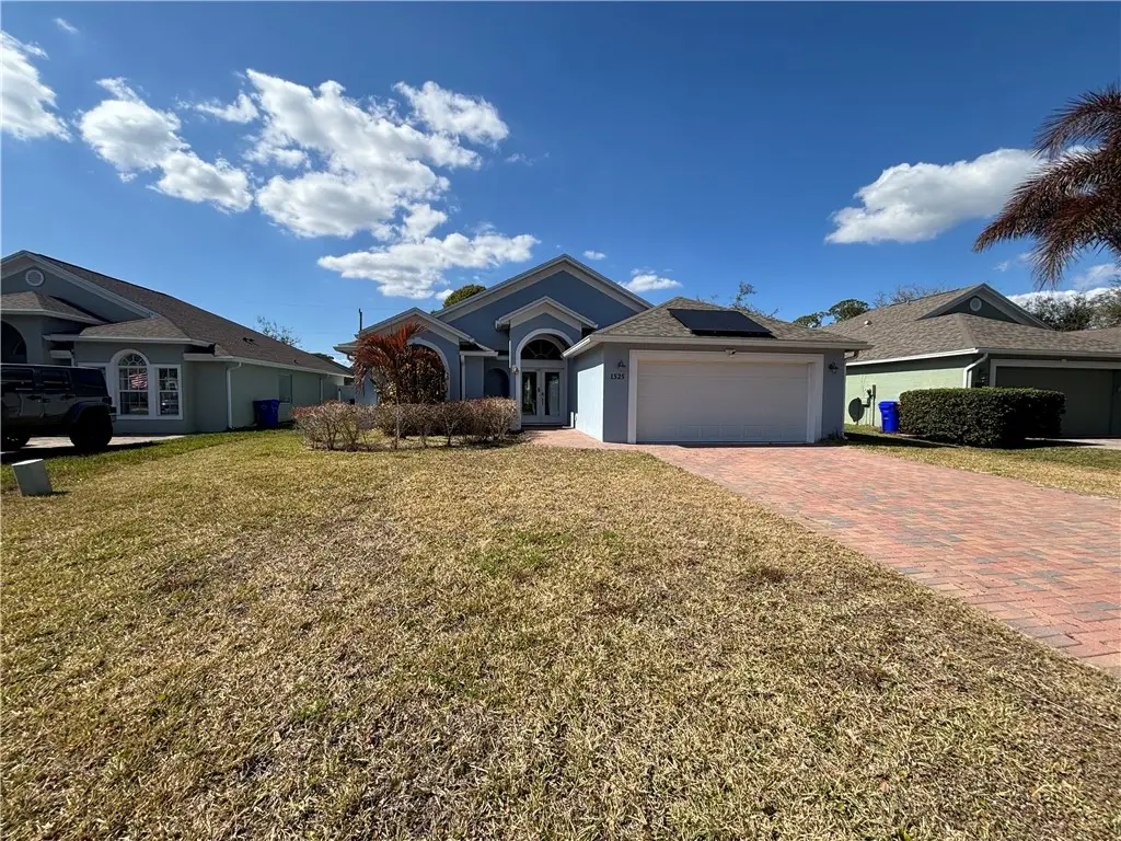 1525 16th Court Sw, Vero Beach, FL 32962 - #1