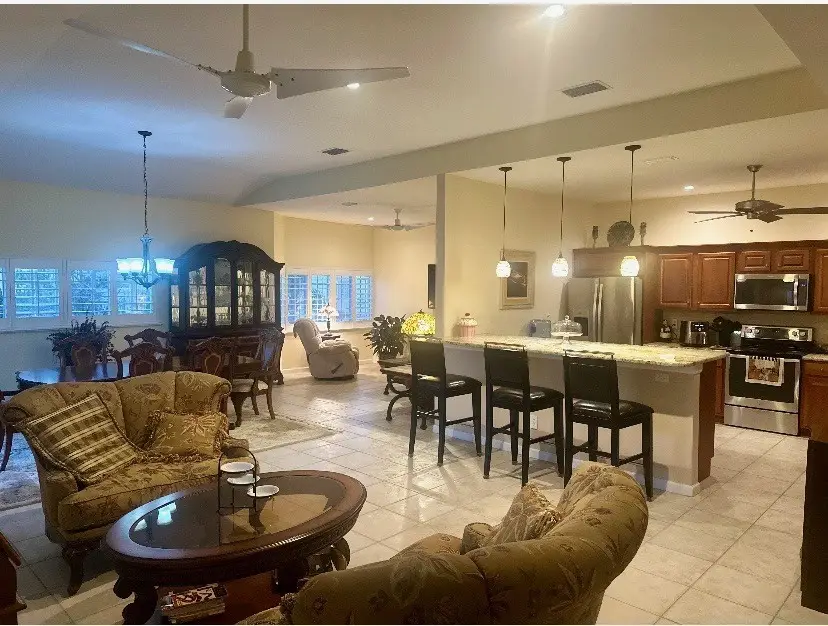 504 7th Square #201, Vero Beach, FL 32962 - #1