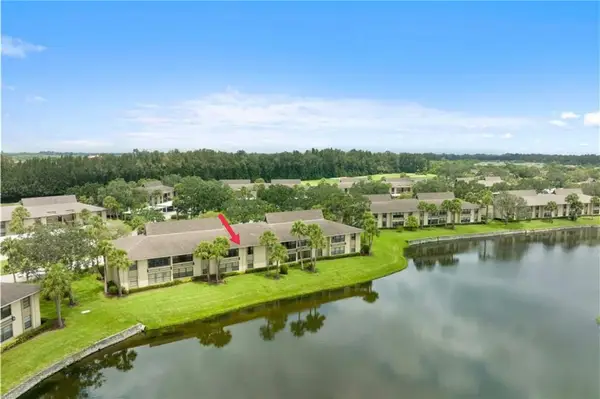 11 Plantation Drive #204, Vero Beach, FL 32966